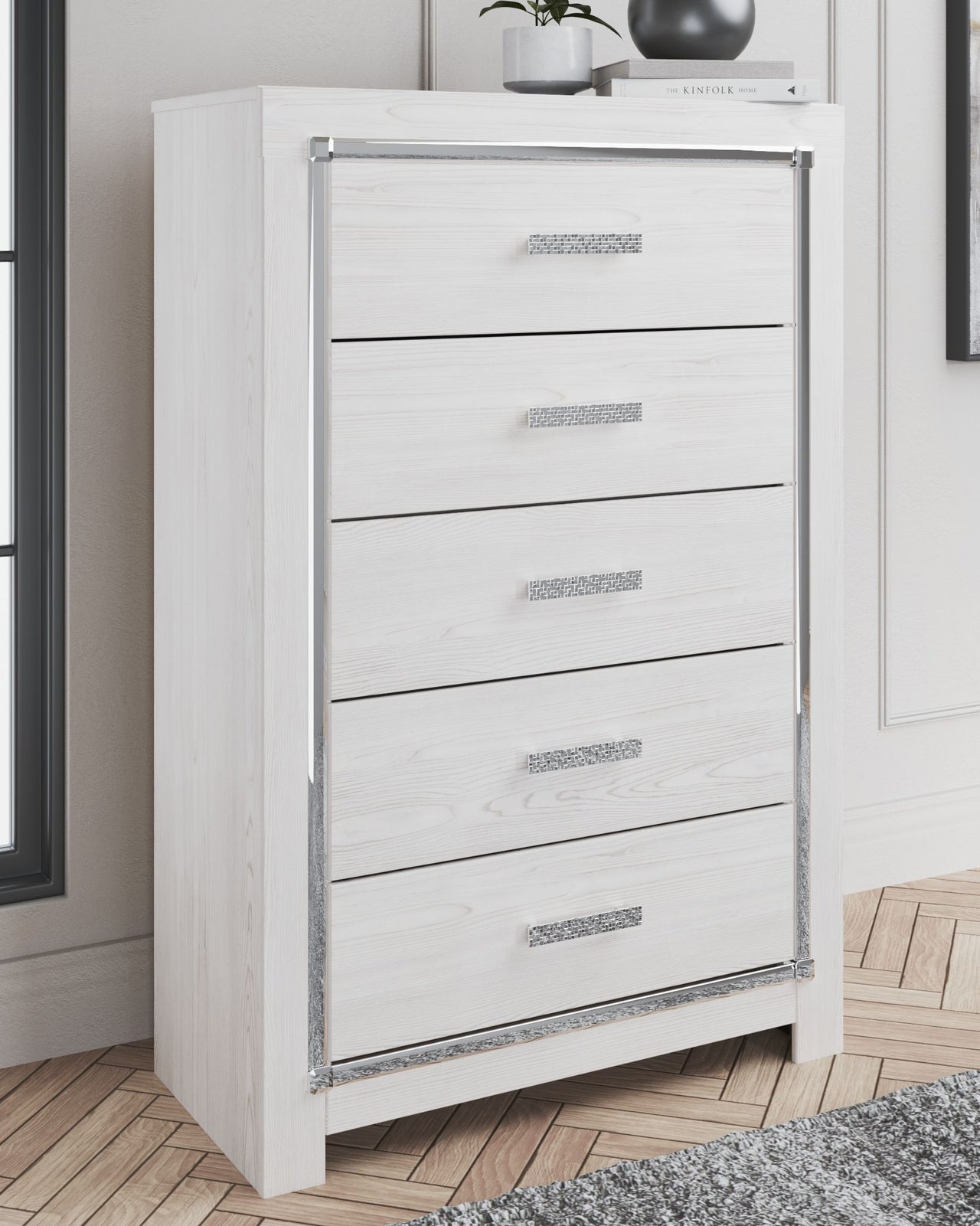 Altyra - White - Five Drawer Chest Ashley Furniture 