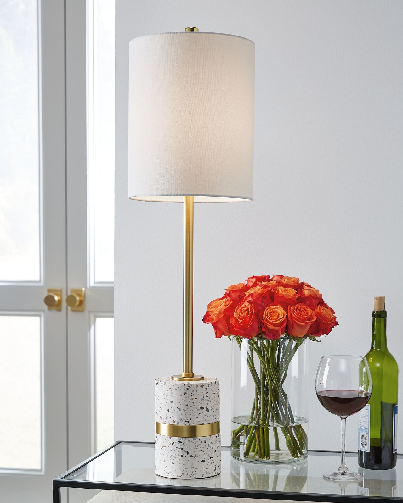 Maywick - White - Metal Table Lamp - Tony's Home Furnishings