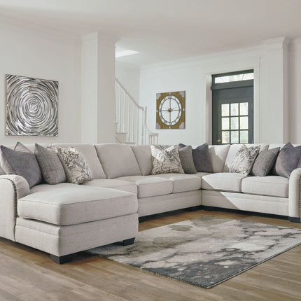 Dellara - Sectional Benchcraft® 