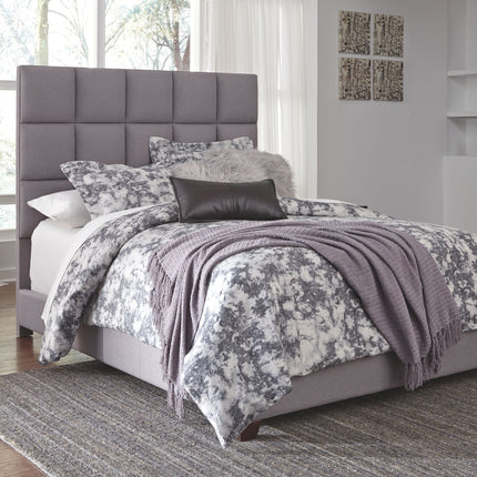 Dolante - Bed Ashley Furniture 