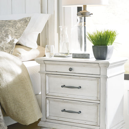 Kanwyn - Whitewash - Three Drawer Night Stand Ashley Furniture 