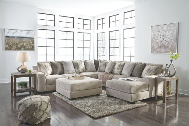 Ardsley - Sectional Set Benchcraft® 