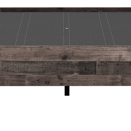 Neilsville - Platform Bed Signature Design by Ashley® 