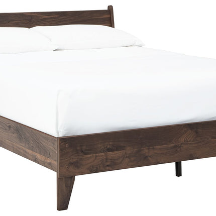 Calverson - Panel Platform Bed Signature Design by Ashley® 