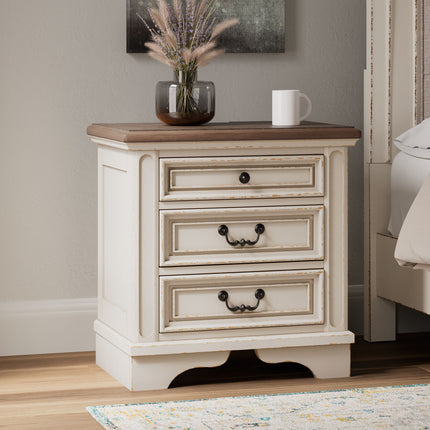 Realyn - White / Brown / Beige - Three Drawer Night Stand Ashley Furniture 