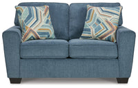 Cashton - Loveseat Signature Design by Ashley® 