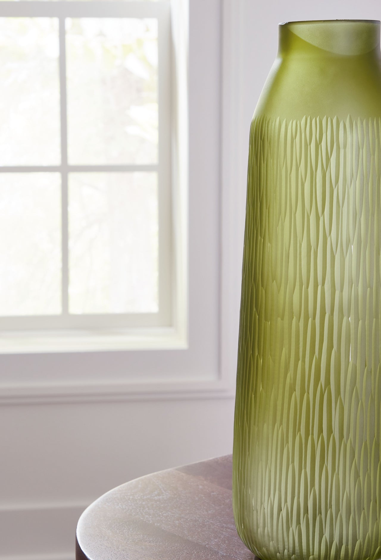 Scottyard - Vase Signature Design by Ashley® 