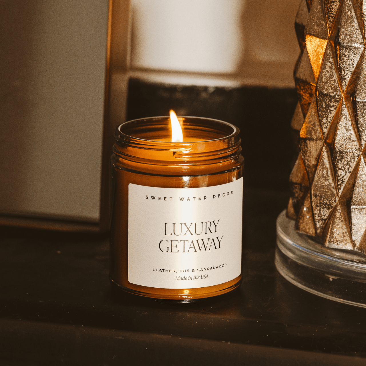 Luxury Getaway Soy Candle - Amber Jar - 9 oz - Tony's Home Furnishings