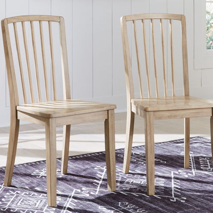 Gleanville - Light Brown - Dining Room Side Chair (Set of 2) Signature Design by Ashley® 