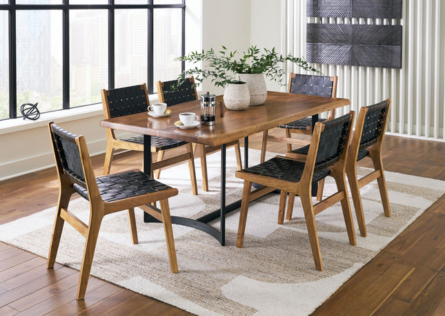 Fortmaine - Dining Room Set Signature Design by Ashley® 