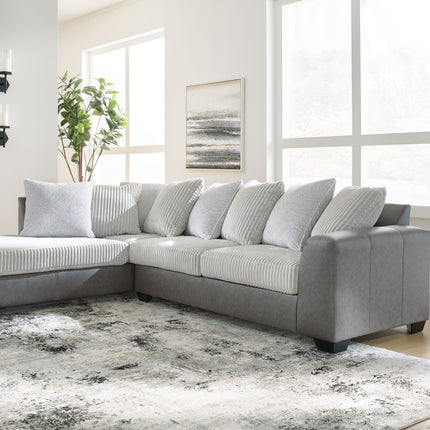 Clairette Court - Sectional Benchcraft® 