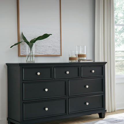 Lanolee - Black - Dresser Signature Design by Ashley® 