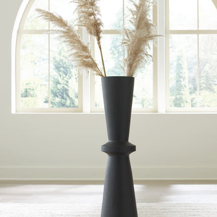 Collisten - Vase - Tony's Home Furnishings