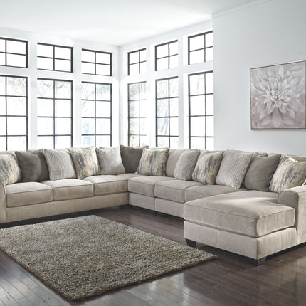 Ardsley - Sectional Benchcraft® 