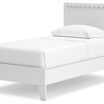 Hallityn - Panel Platform Bed Signature Design by Ashley® 