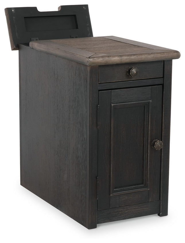 Tyler - Grayish Brown / Black - Chair Side End Table Ashley Furniture 