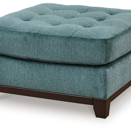 Laylabrook - Oversized Accent Ottoman Ashley® 