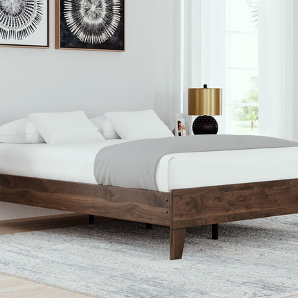 Calverson - Platform Bed Signature Design by Ashley® 