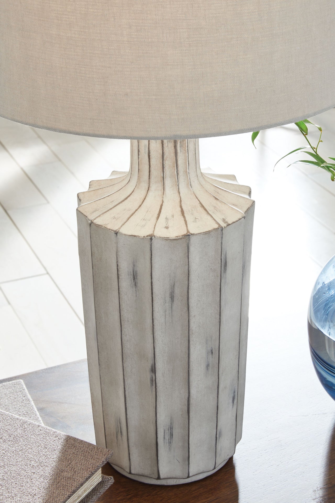 Imre - Distressed Brown - Poly Table Lamp