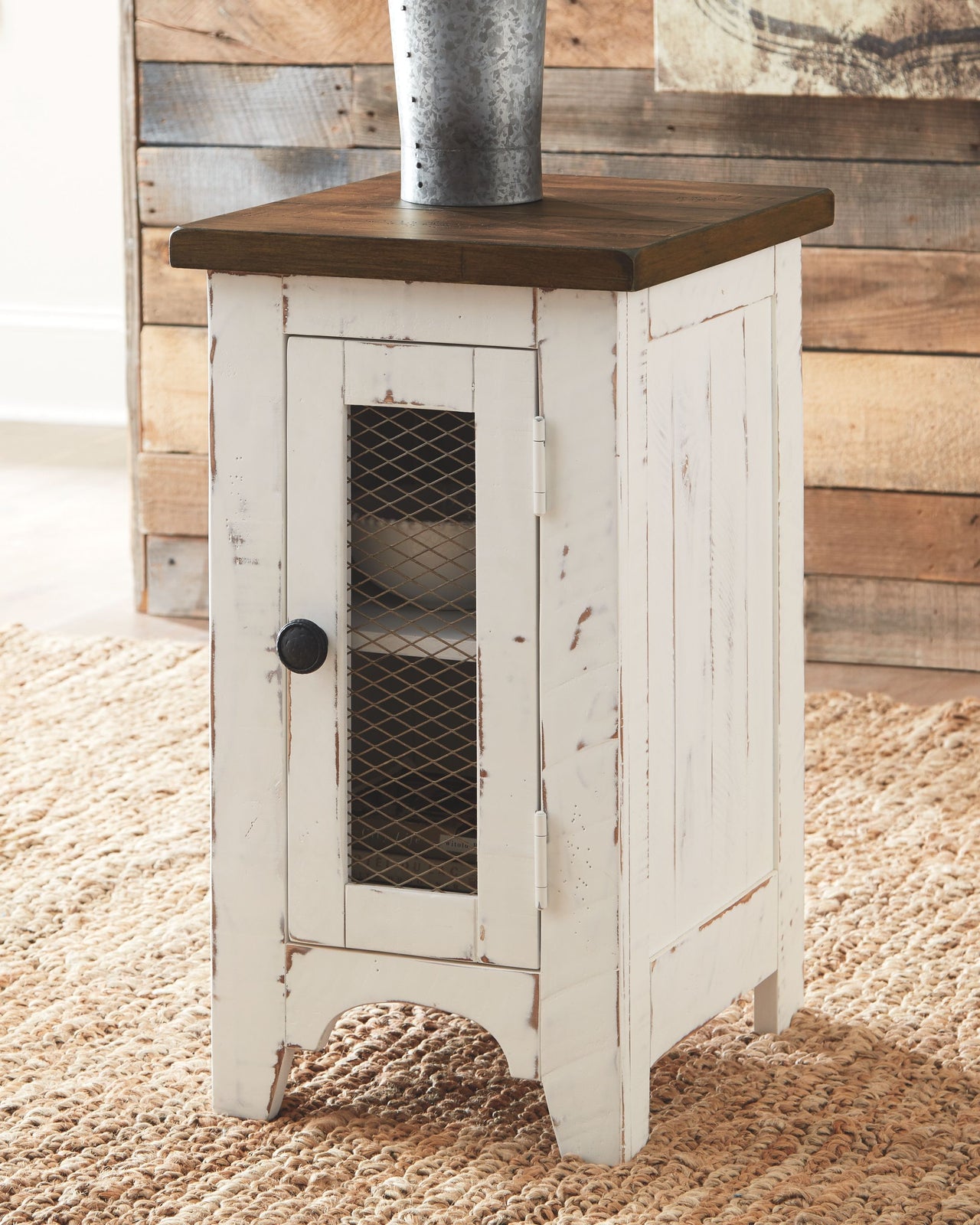 Wystfield - White / Brown - Chair Side End Table - Tony's Home Furnishings