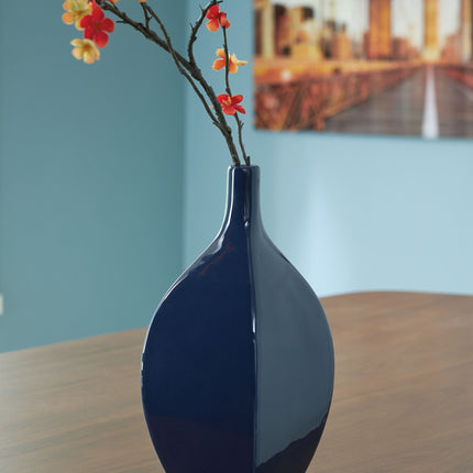 Abtinson - Vase Signature Design by Ashley® 