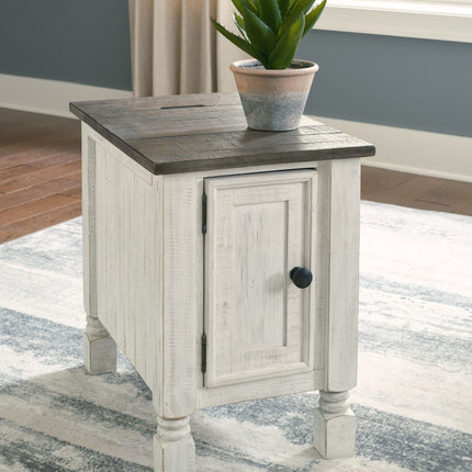 Havalance - White / Gray - Chair Side End Table Signature Design by Ashley® 