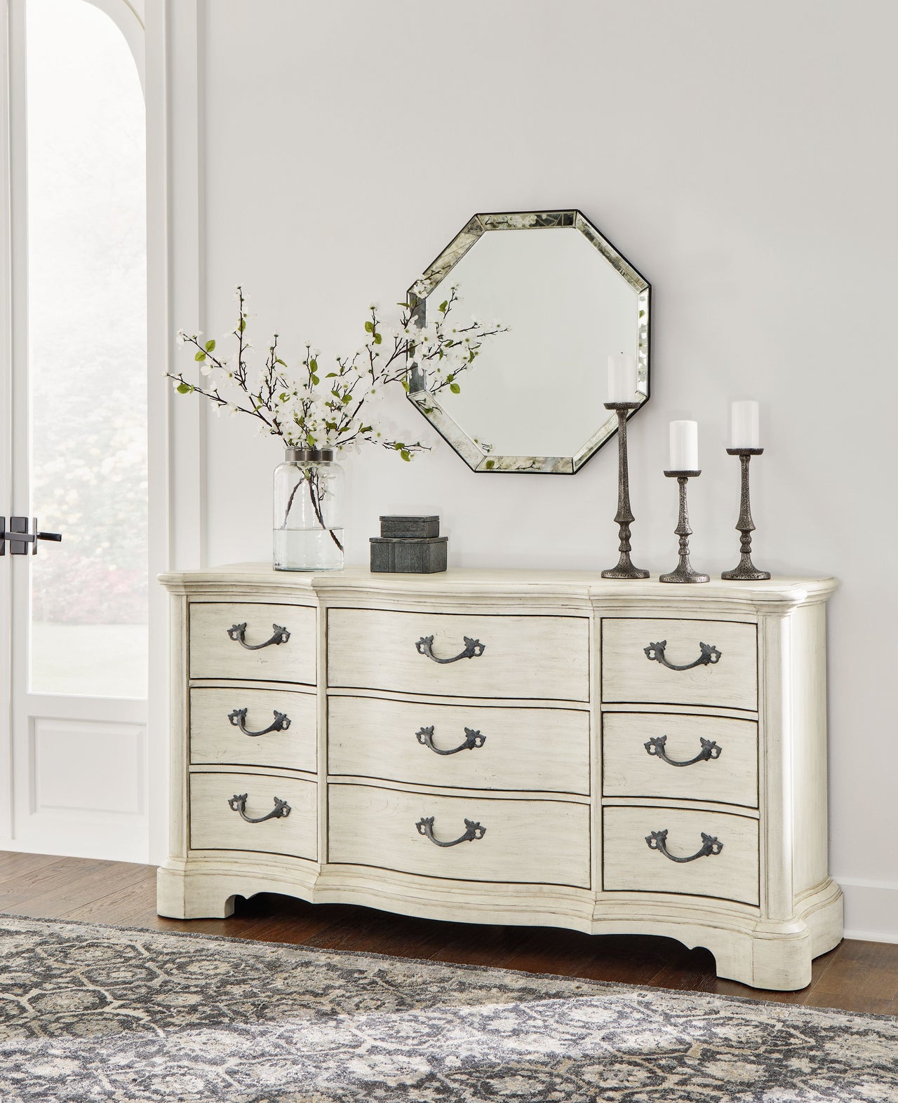 Arlendyne - Antique White - Dresser - Tony's Home Furnishings