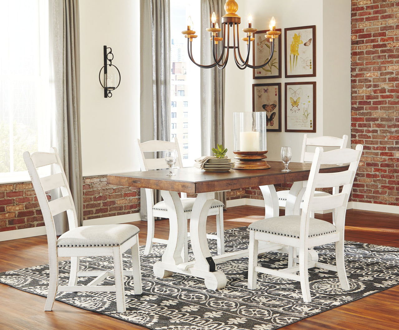 Valebeck - Beige / White - Dining Uph Side Chair (Set of 2) - Tony's Home Furnishings
