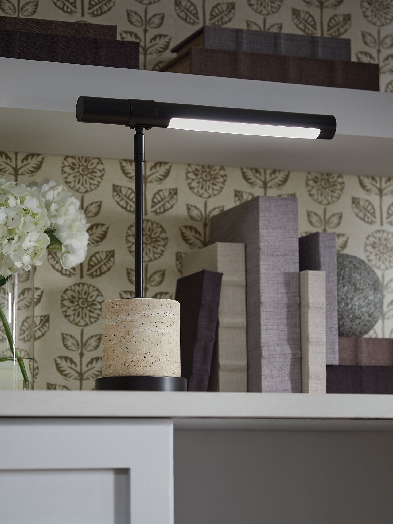 Vinmour - Brown / Beige - Metal Desk Lamp - Tony's Home Furnishings