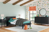 Socalle - Bedroom Set Signature Design by Ashley® 
