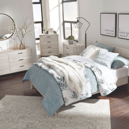 Socalle - Panel Platform Bed Millennium® by Ashley 