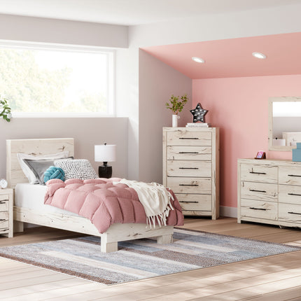 Lawroy - Panel Bedroom Set Benchcraft® 