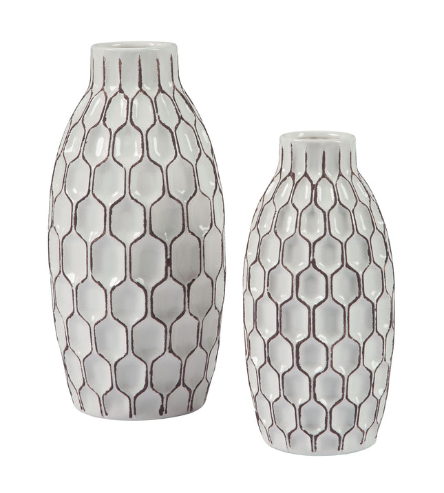 Dionna - White - Vase Set (Set of 2) Ashley Furniture 