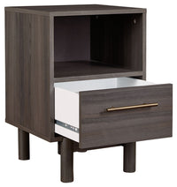 Thumbnail for Brymont - Night Stand - Tony's Home Furnishings