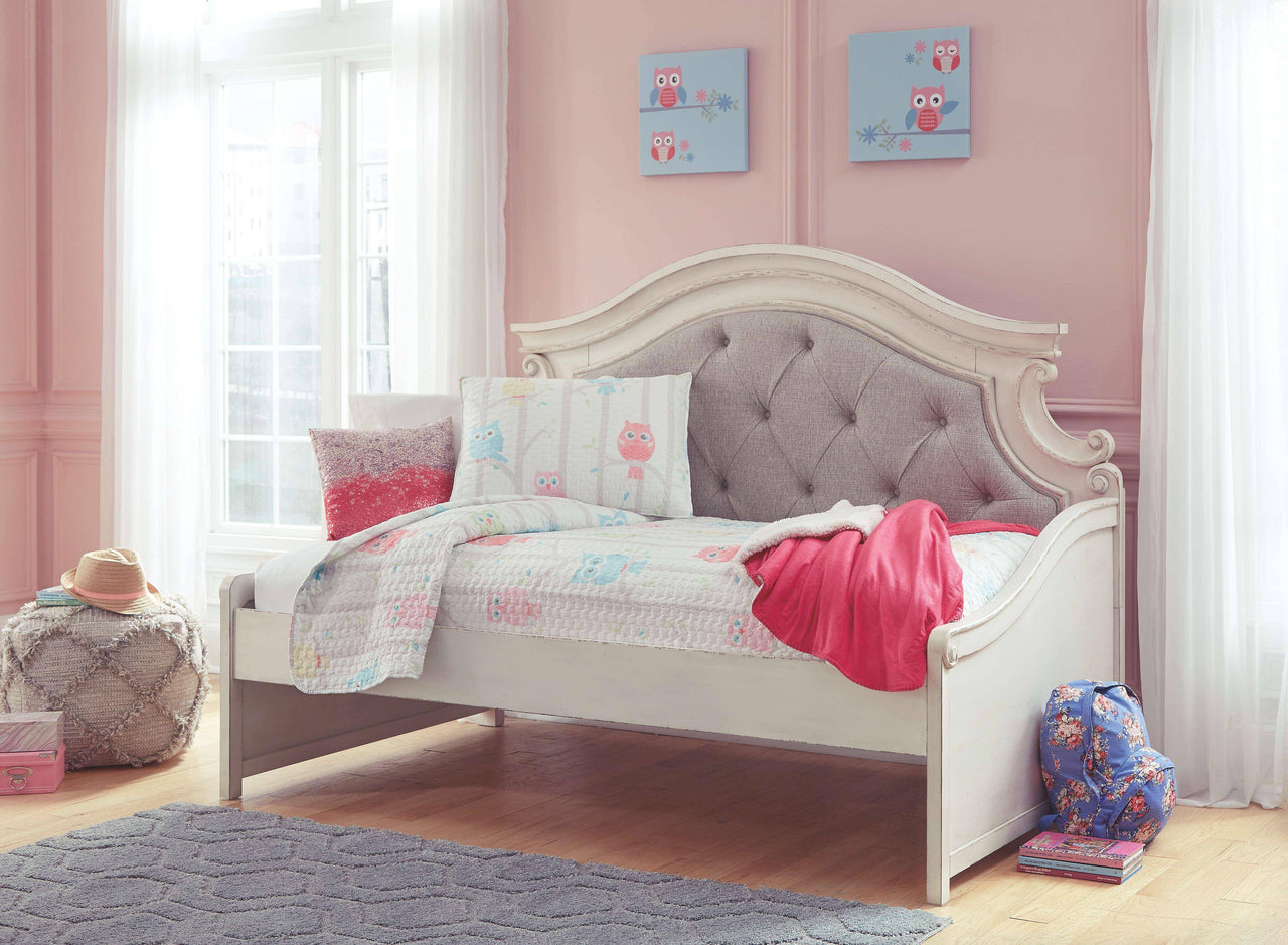 Realyn - Chipped White - Twin Day Bed With Storage Tony's Home Furnishings Furniture. Beds. Dressers. Sofas.