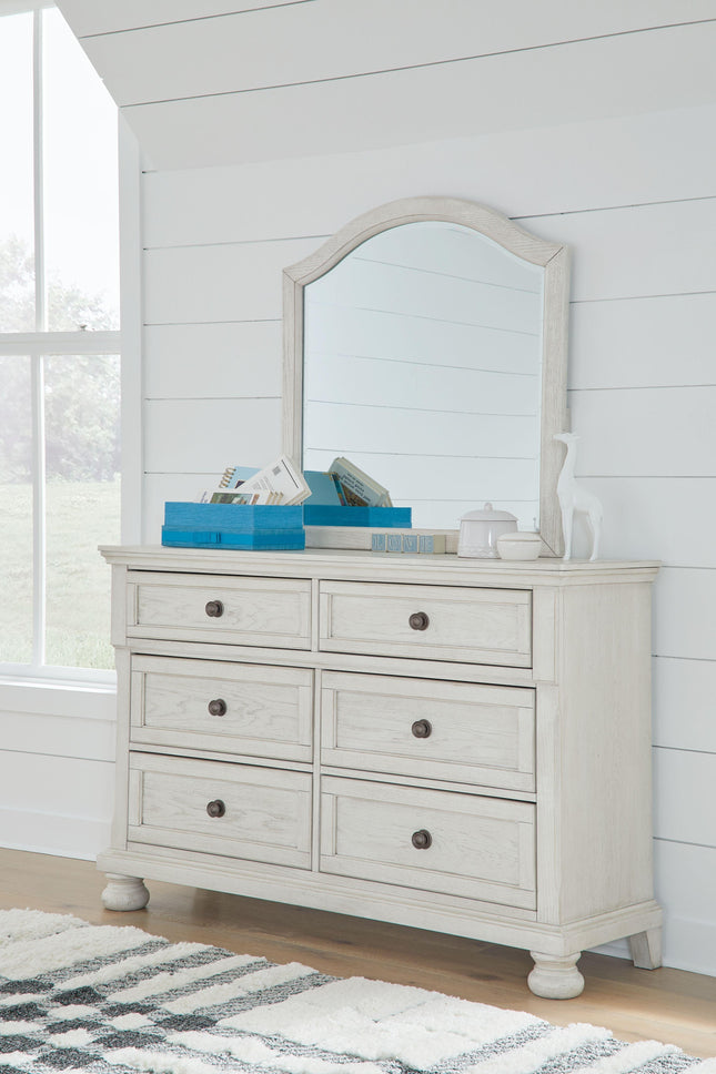 Robbinsdale - Antique White - Dresser, Mirror - Youth Signature Design by Ashley® 