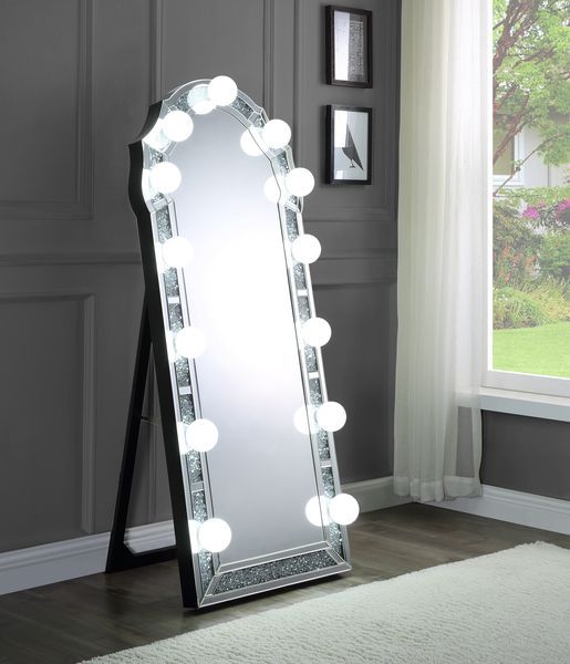 Noralie - Accent Floor Mirror - Mirrored - Tony's Home Furnishings