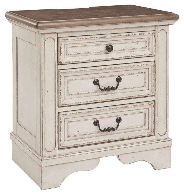 Realyn - White / Brown / Beige - Three Drawer Night Stand Ashley Furniture Yakima WA