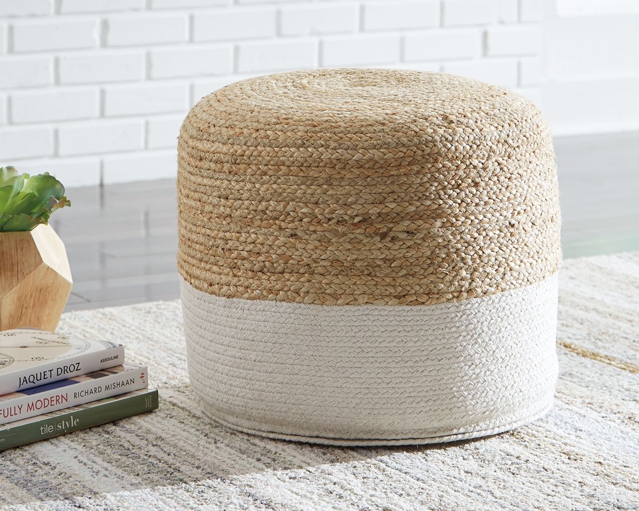 Sweed - Round - Pouf - Tony's Home Furnishings