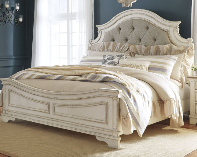 Realyn - Upholstered Panel Bed - Tony's Home Furnishings