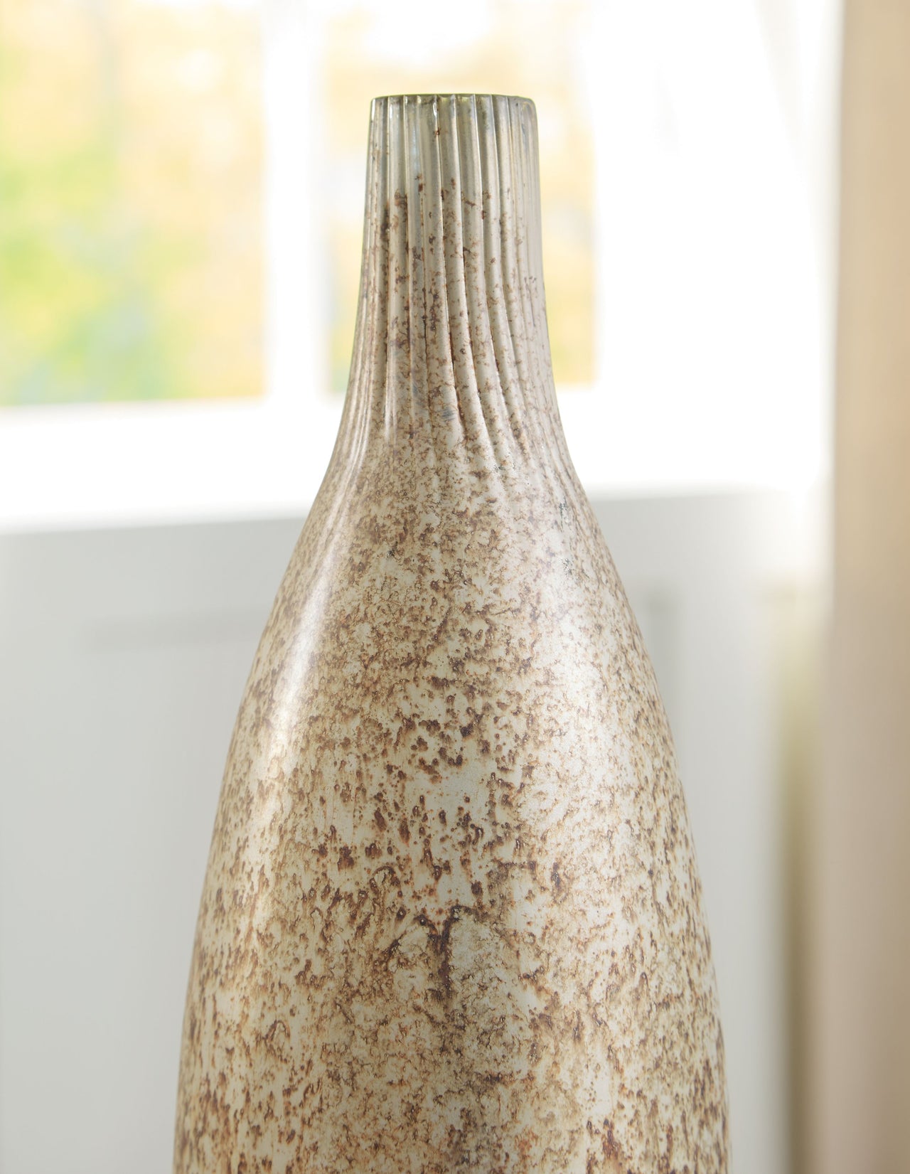 Plawite - Vase - Tony's Home Furnishings