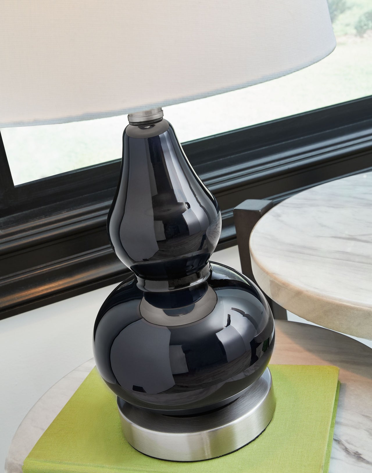Makana - Glass Table Lamp - Tony's Home Furnishings