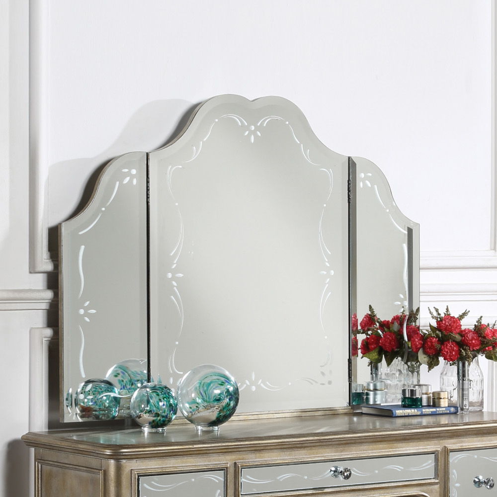 Esteban - Vanity Mirror - Mirrored - Tony's Home Furnishings