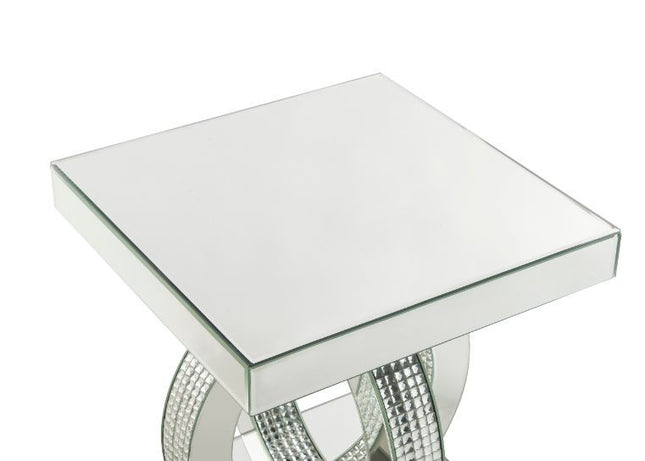 Ornat - End Table - Mirrored & Faux Diamonds - 20" - Tony's Home Furnishings