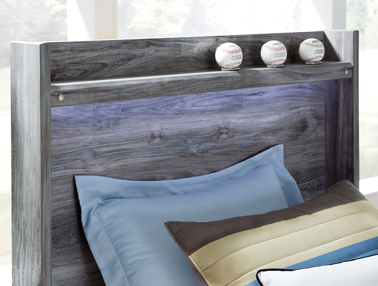 Baystorm - Panel Bed - Tony's Home Furnishings