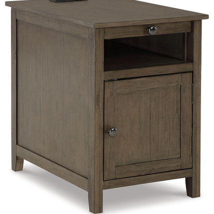 Treytown - Grayish Brown - Chair Side End Table Signature Design by Ashley® 