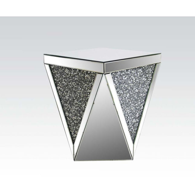 Noralie - End Table - Mirrored & Faux Diamonds - Glass - 23" - Tony's Home Furnishings