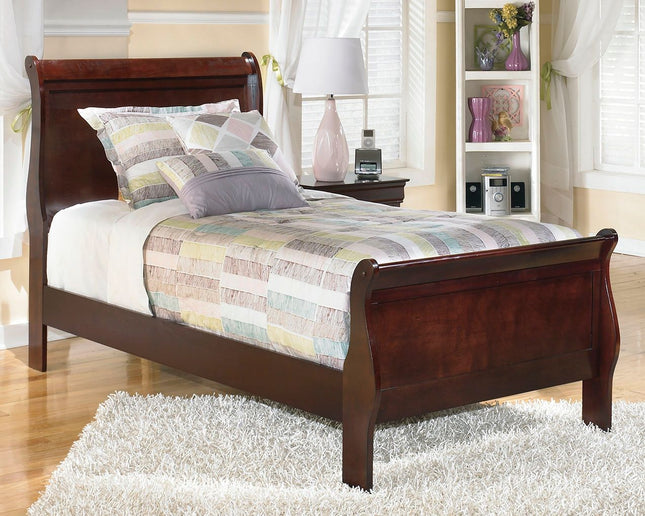 Alisdair - Sleigh Bed - Tony's Home Furnishings