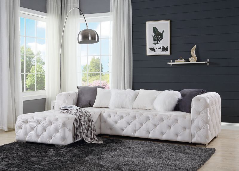 Qokmis - Sectional Sofa w/6 Pillows - Tony's Home Furnishings